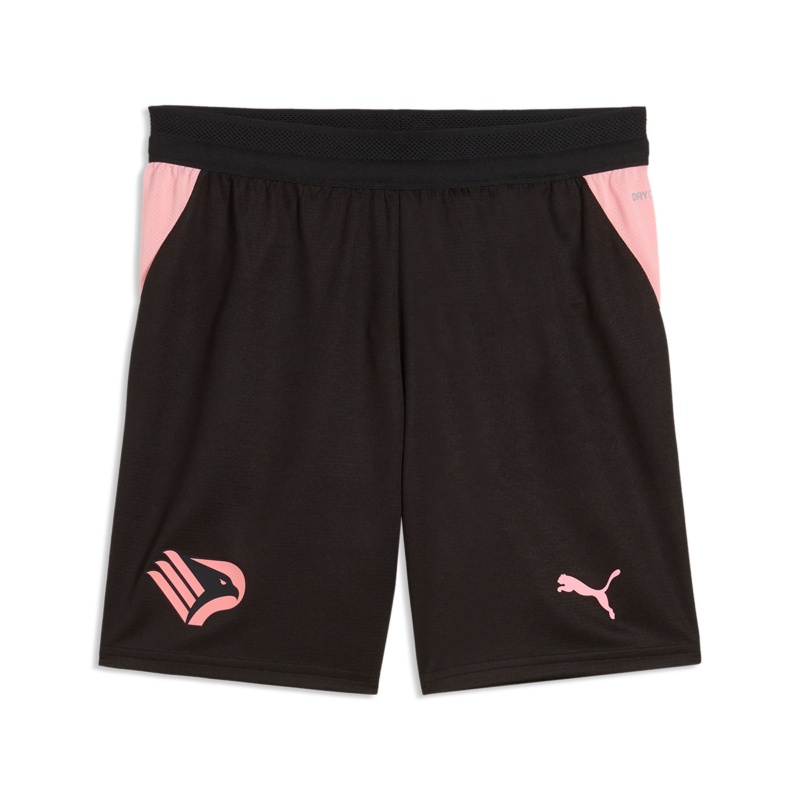 Vista frontale dei pantaloncini gara Home Palermo FC 2025/26 da adulto, neri con dettagli rosa sui fianchi e loghi Palermo FC e Puma all'altezza delle cosce